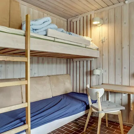 Emiljan - 400m From The Sea In Nw Jutland By Interhome Appartement